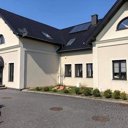 Pokoje Felix Słupsk Esterno foto